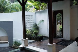 thumbnail: Terrace/patio