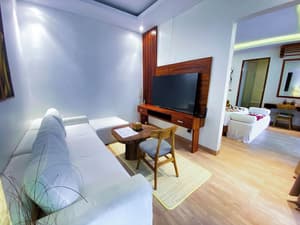 thumbnail: Living area