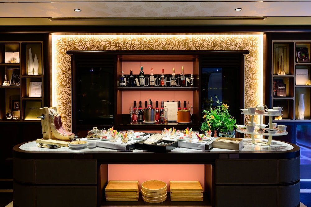 Executive lounge