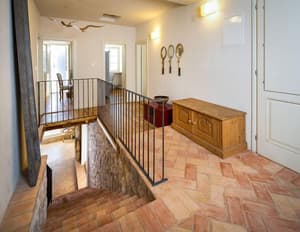 thumbnail: Interior