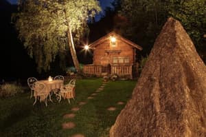 thumbnail: Front of property