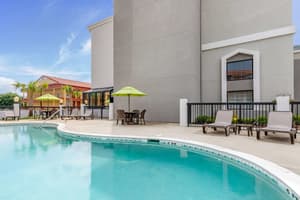thumbnail: Pool