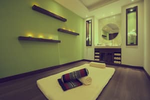 thumbnail: Room