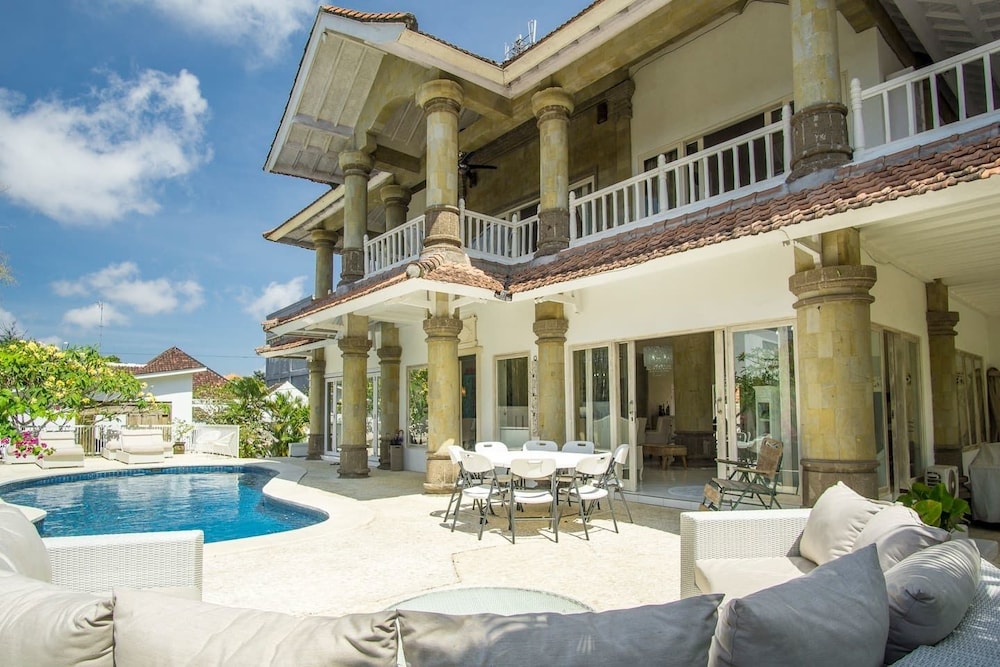 Courtyard view