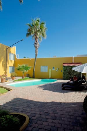 thumbnail: Outdoor pool