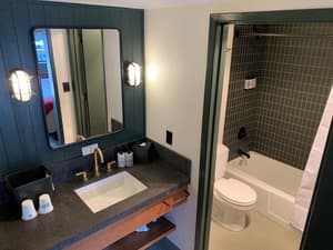 thumbnail: Bathroom