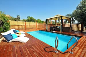 thumbnail: Pool