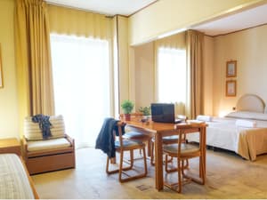 thumbnail: Living area
