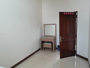 thumbnail: Interior