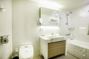 thumbnail: Bathroom