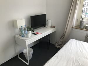 thumbnail: Room amenity