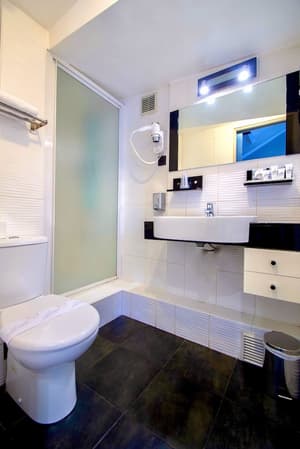 thumbnail: Bathroom