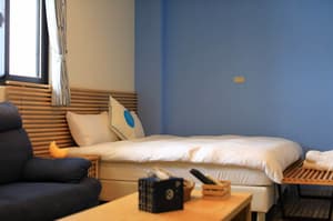 thumbnail: Room
