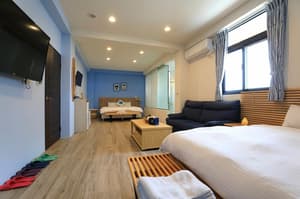 thumbnail: Room