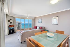 thumbnail: In-room dining