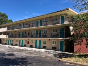 thumbnail: Front of property