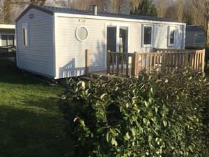 thumbnail: Exterior