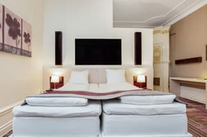 thumbnail: Room