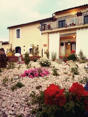 thumbnail: General view