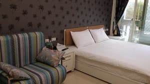 thumbnail: Room