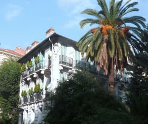 thumbnail: Exterior