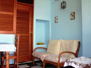 thumbnail: Living area
