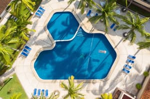 thumbnail: Pool