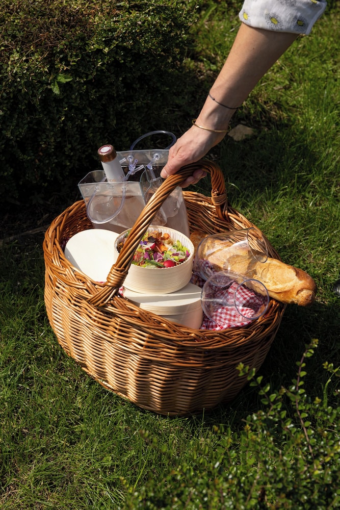 BBQ/picnic area