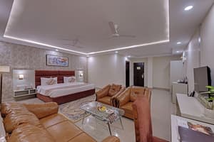 thumbnail: Room