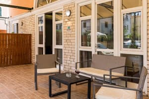 thumbnail: Terrace/patio