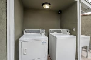 thumbnail: Laundry room