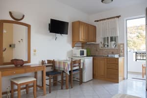 thumbnail: Private kitchenette