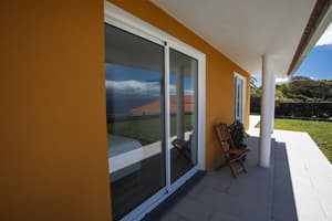thumbnail: Front of property