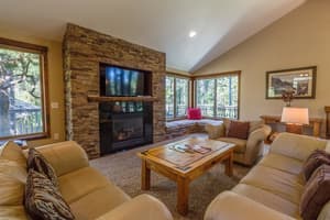 thumbnail: In-room dining