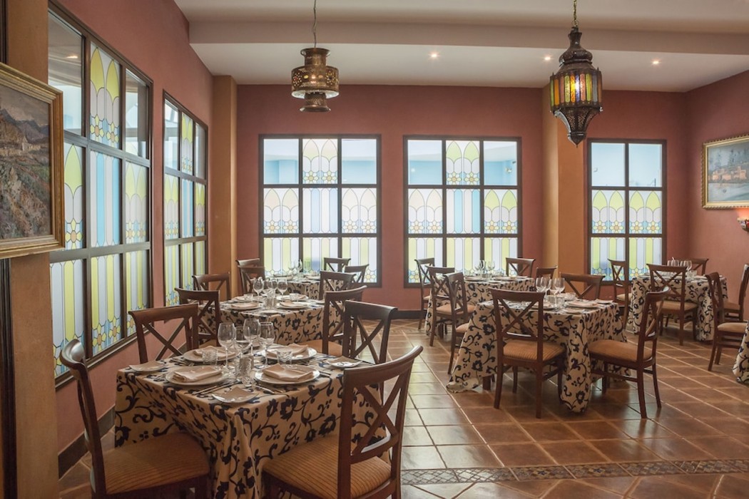 Restaurant-cafeteria
