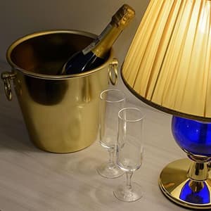 thumbnail: Room amenity