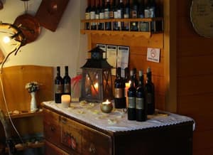 thumbnail: Interior detail
