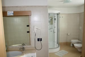 thumbnail: Bathroom