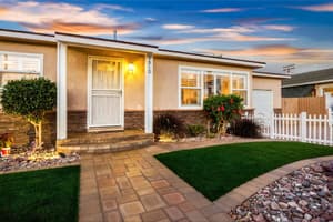 thumbnail: Property entrance