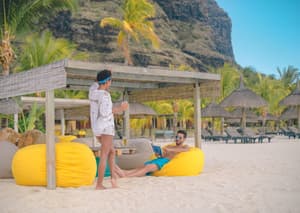 thumbnail: Beach bar