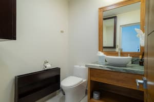 thumbnail: Interior