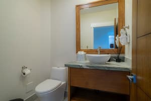thumbnail: Interior