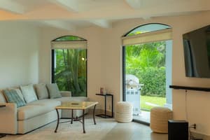 thumbnail: Interior