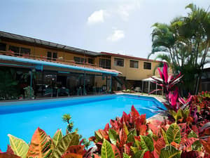 thumbnail: Outdoor pool