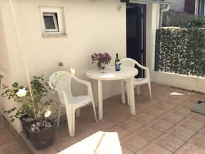 thumbnail: Terrace/patio