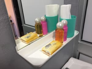 thumbnail: Bathroom amenities