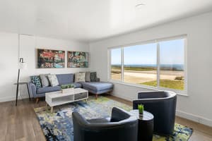 thumbnail: Living room