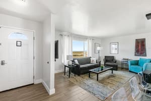 thumbnail: Living room