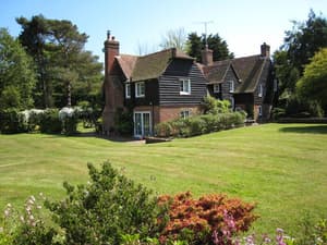 thumbnail: Front of property