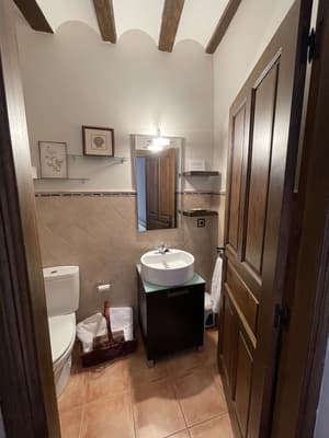 thumbnail: Bathroom